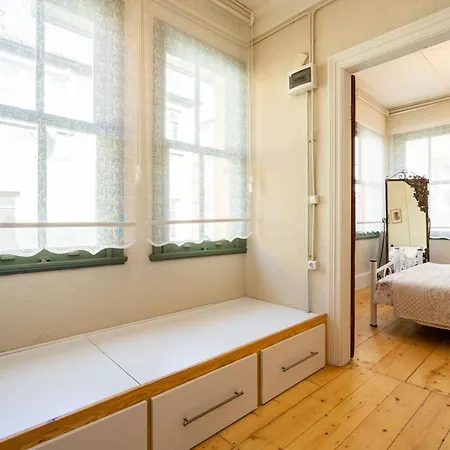 Classy Duplex W Balcony Near Golden Horn Apartamento Estambul